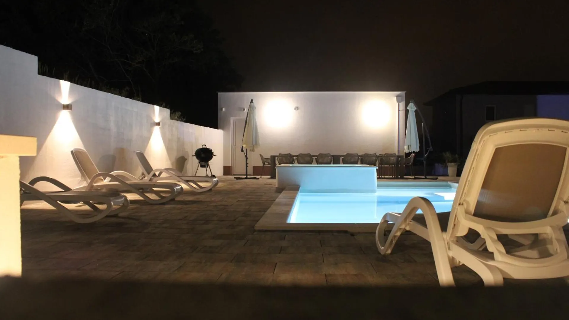 شقة Holiday House Emjalemi بولا كرواتيا