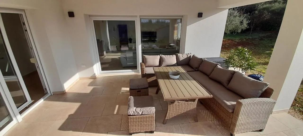 פולה Holiday House Emjalemi קרואטיה